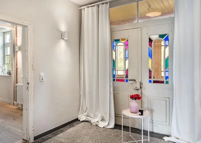 Hof Rosenstein بيت للعطل *